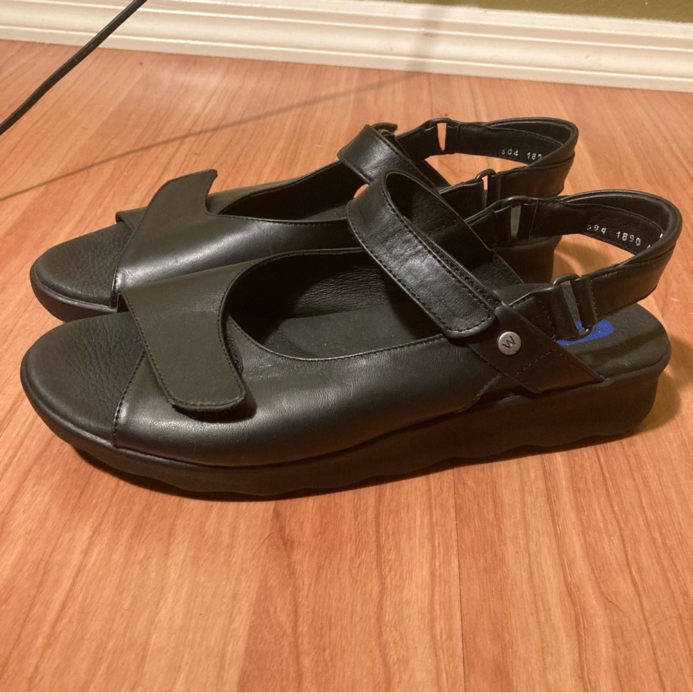 Wolky Black Leather Walking Sandals